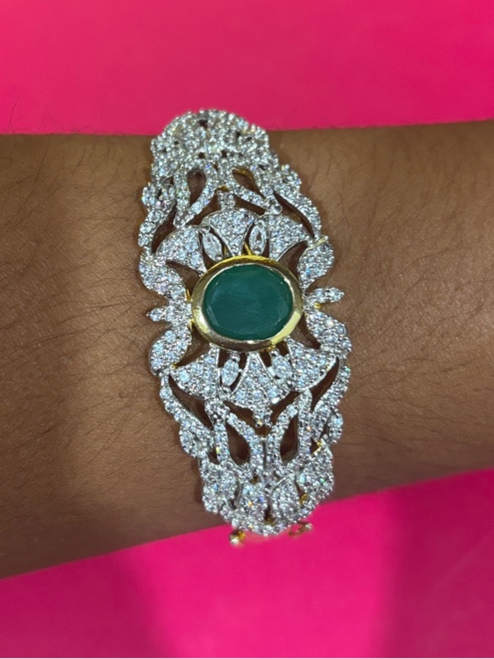 Emerald Center Silver-Tone Floral Filigree Bracelet